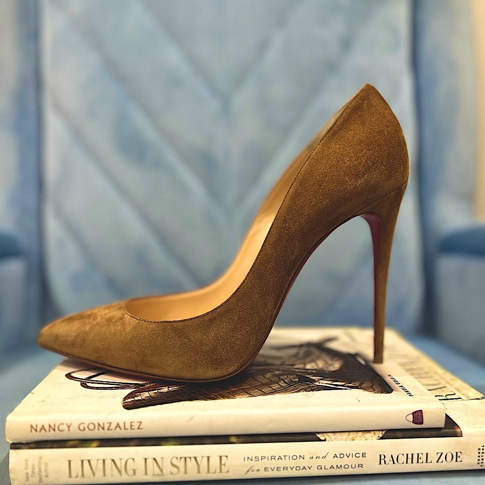 Christian Louboutin Pigalle Follies 100 Suede in Macchiato